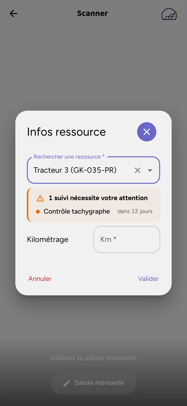 Après le scan du QR code : la fiche du Tracteur 3, avec son kilométrage et son suivi à valider